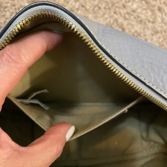 J.Crew Italian Leather Signet Crossbody bag - Picture 9 of 10